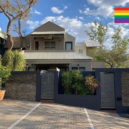 Herzinger Boutique Guesthouse Klein Windhoek Экстерьер фото