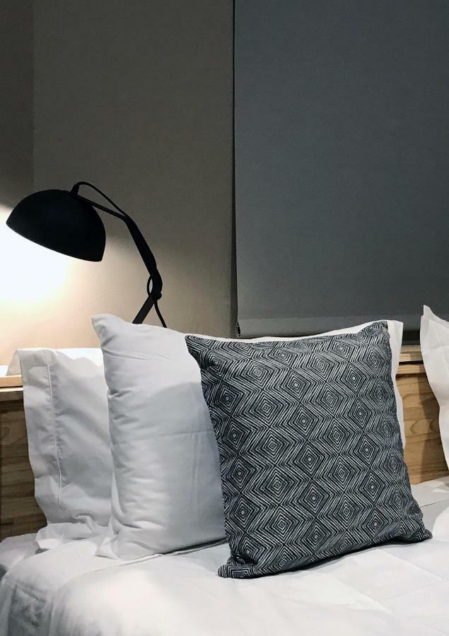 Herzinger Boutique Guesthouse Klein Windhoek Экстерьер фото