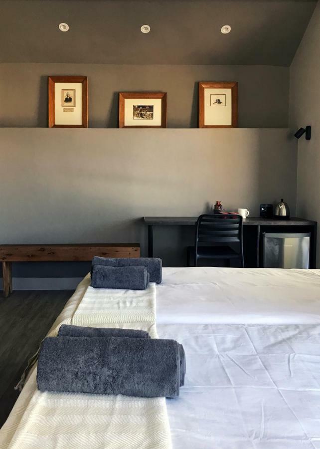 Herzinger Boutique Guesthouse Klein Windhoek Экстерьер фото