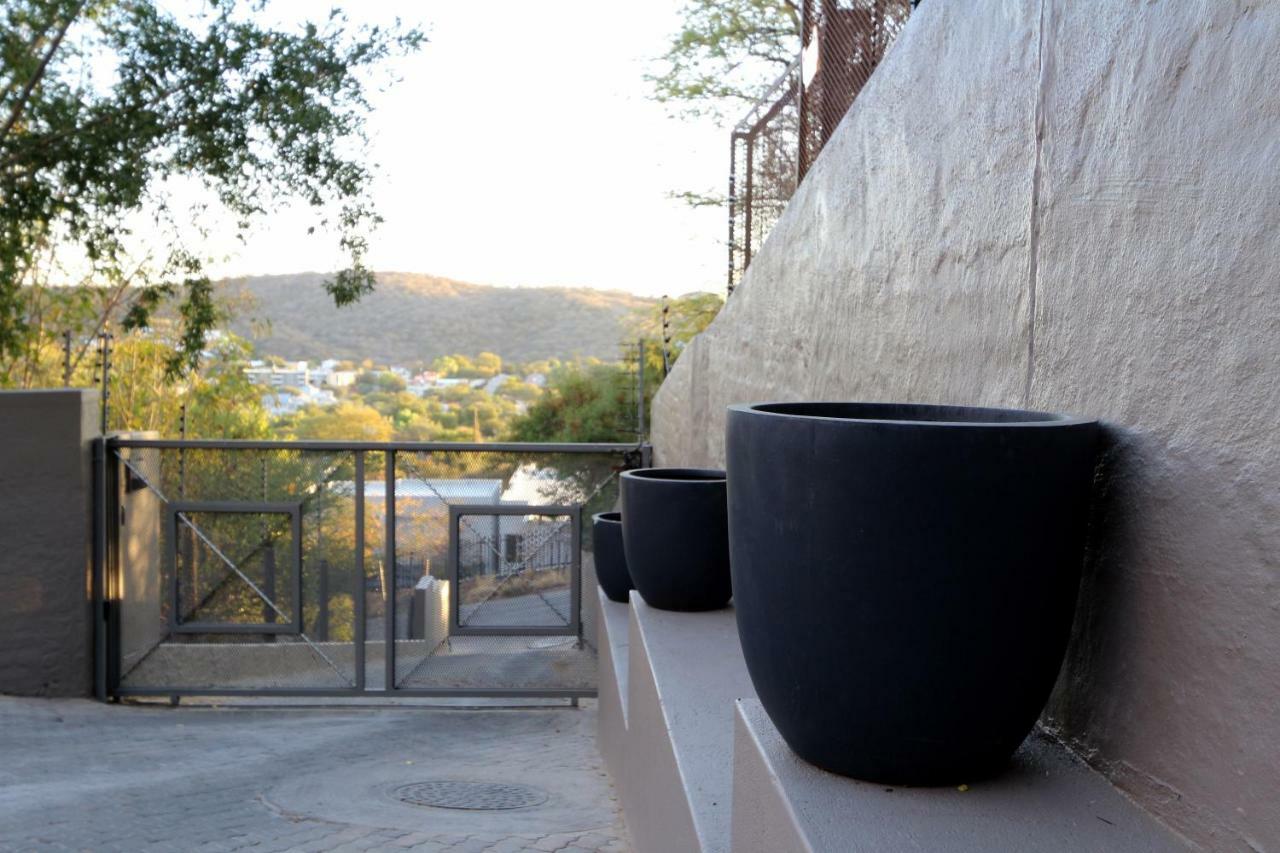 Herzinger Boutique Guesthouse Klein Windhoek Экстерьер фото